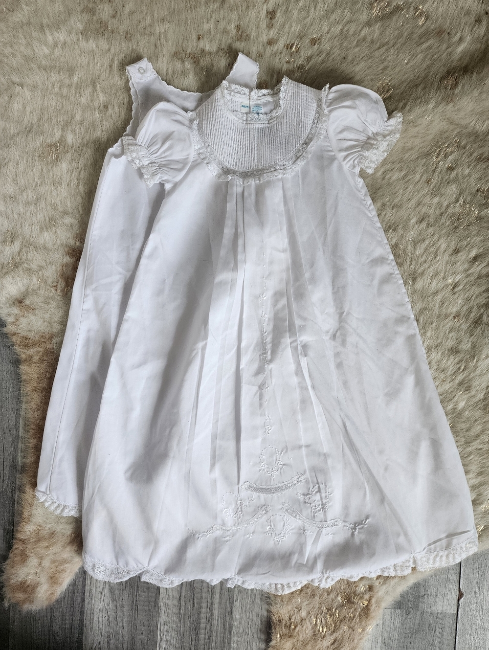 Feltman Brothers Baby Christening Baptismal Gown Size NB-3 Months With Slip